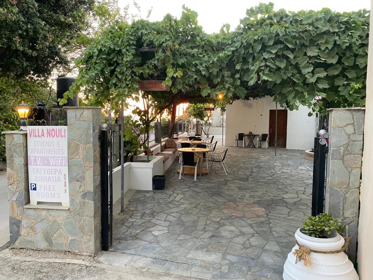 Villa Nouli Sarakiniko  ภายนอก รูปภาพ