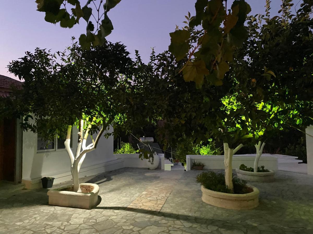 Villa Nouli Sarakiniko  ภายนอก รูปภาพ