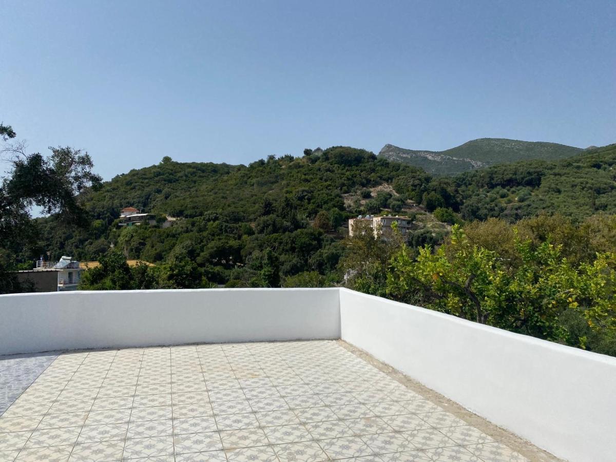 Villa Nouli Sarakiniko  ภายนอก รูปภาพ